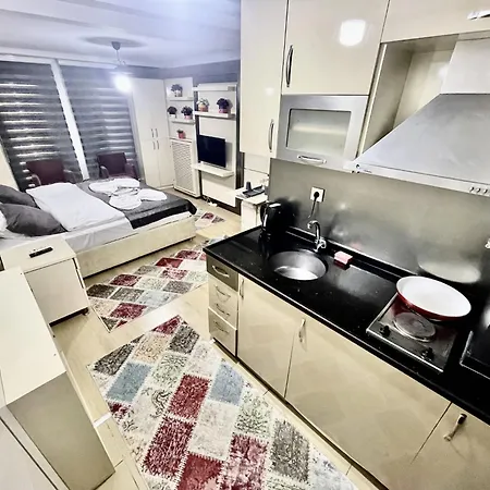 Taksim Pera Center 3*