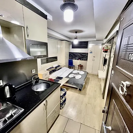 Taksim Pera Center ホテル 3*