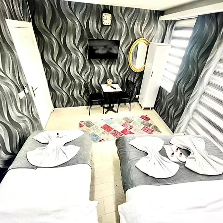 Taksim Pera Center Hotel