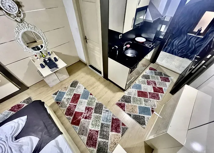 Taksim Pera Center מלון 3*