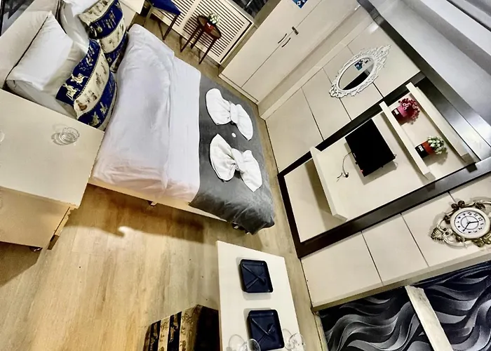 מלון Taksim Pera Center